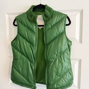 Old Navy Vibrant Green Quilted Vest